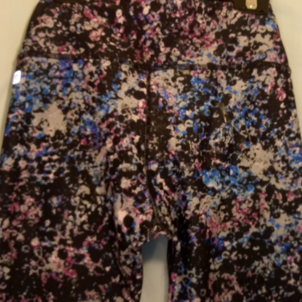FABLETICS LEGGINGS SOLAR CAPRI - Picture 4 of 7